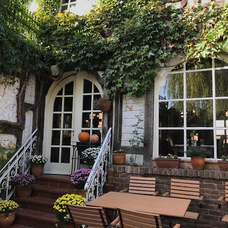 St. Vinzenz Hotel Kerpen  Exterior photo